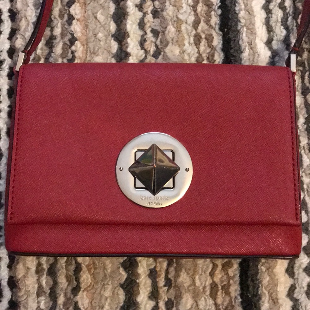 KATE SPADE 🍓